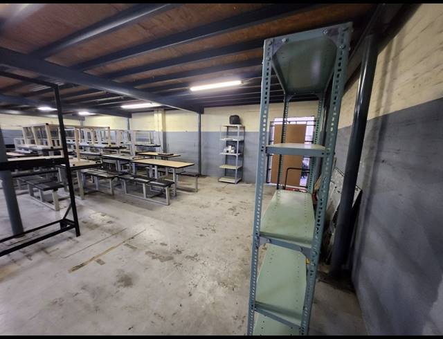 528M² WORKSHOP TO LET IN BEACONVALE